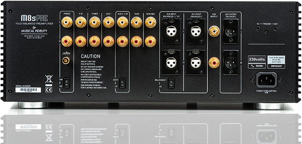 Musical Fidelity M8PRE | 前級擴大機 白色