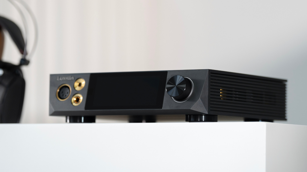 Luxsin X8 智慧桌面 DAC 和耳機放大器，帶 AI PEQ