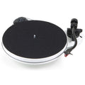 Pro-Ject RPM 1 Carbon（白色 - 2M 紅色）