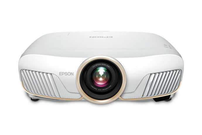 Epson Home Cinema 5050UB 4K PRO-UHD Projector 3-Chip | © Acoustipower
