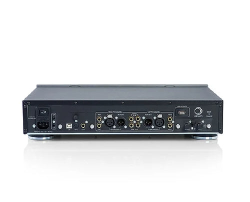 Elipson PREAMPLIFIER P1 | © Acoustipower